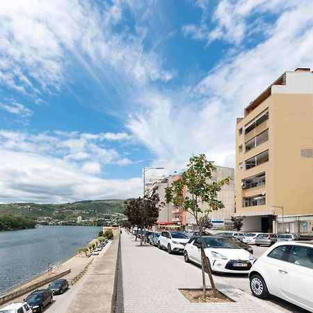 Penthouse Douro Valley With Terrace Apartment Peso da Régua Exterior photo